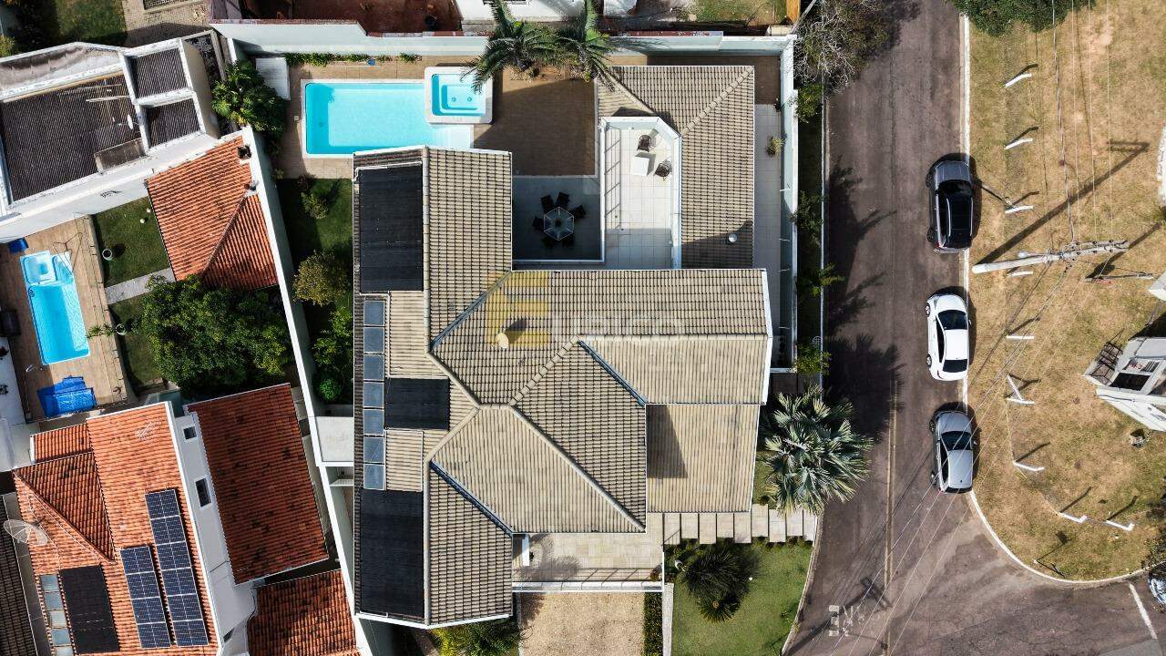 Casa em condomínio à venda no Condomínio Villaggio Capríccio em Louveira/SP: 