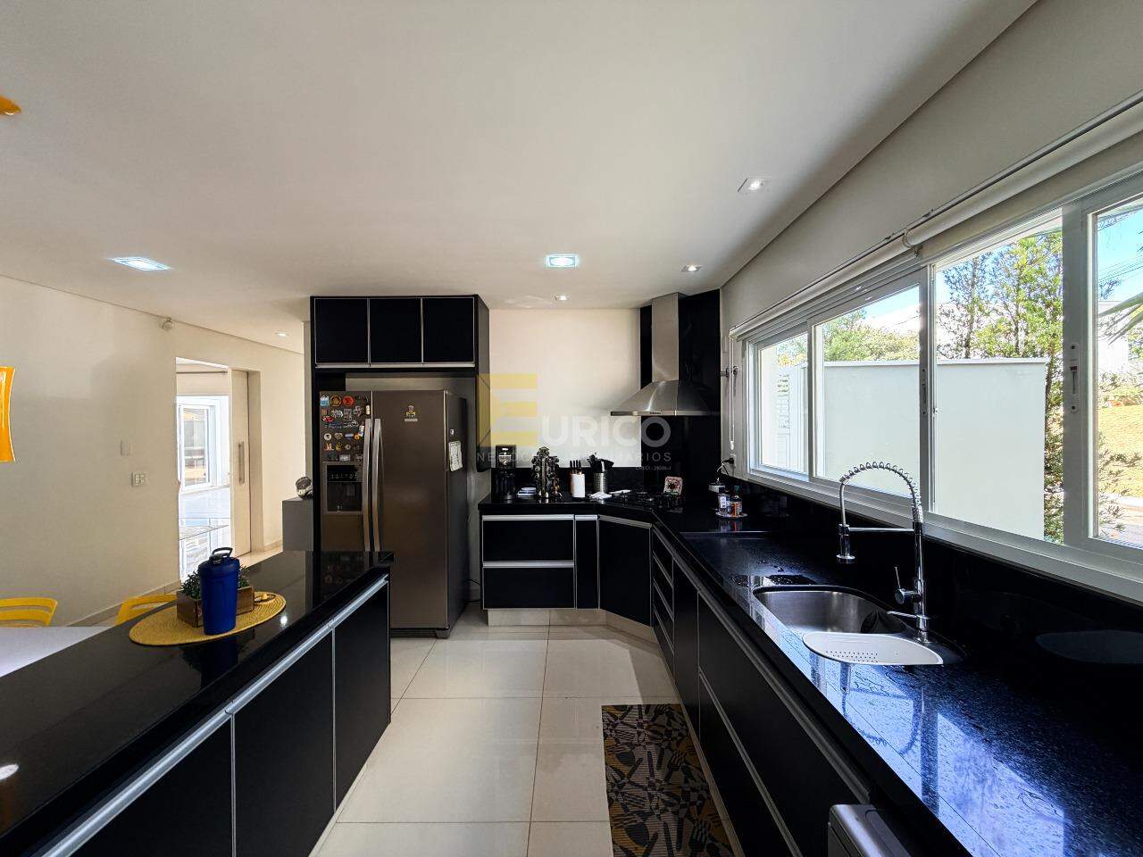 Casa em condomínio à venda no Condomínio Villaggio Capríccio em Louveira/SP: