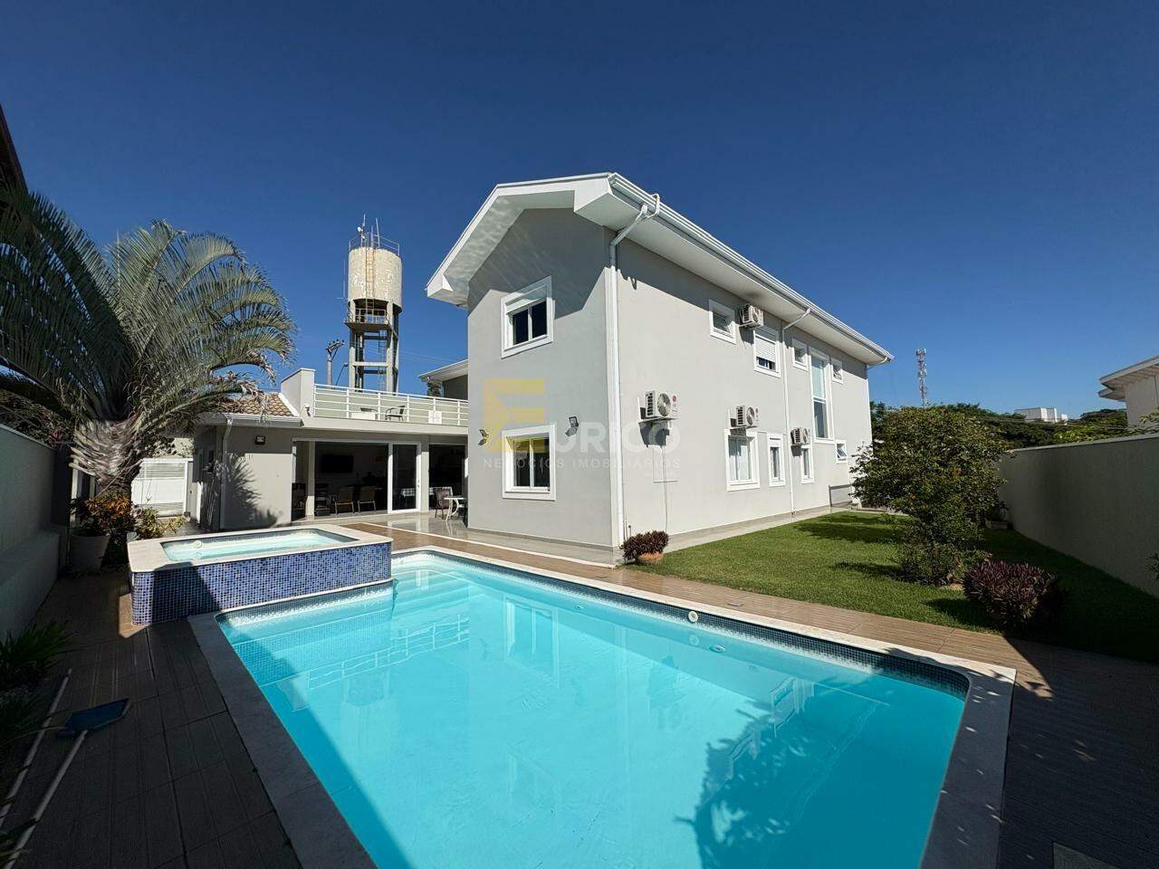 Casa em condomínio à venda no Condomínio Villaggio Capríccio em Louveira/SP: