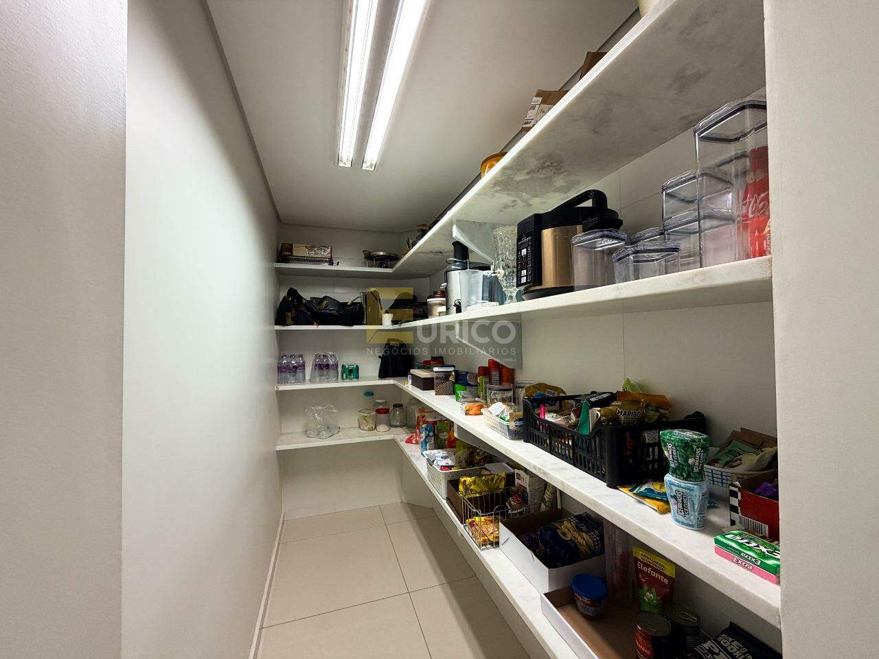 Casa em condomínio à venda no Condomínio Villaggio Capríccio em Louveira/SP: