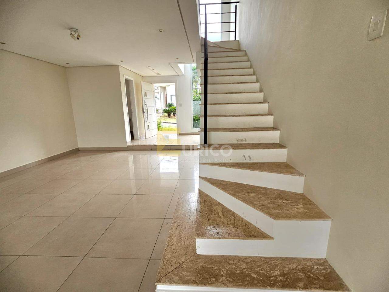 Casa em condomínio para aluguel no Condomínio Vivenda das Quaresmeiras em Valinhos/SP:
