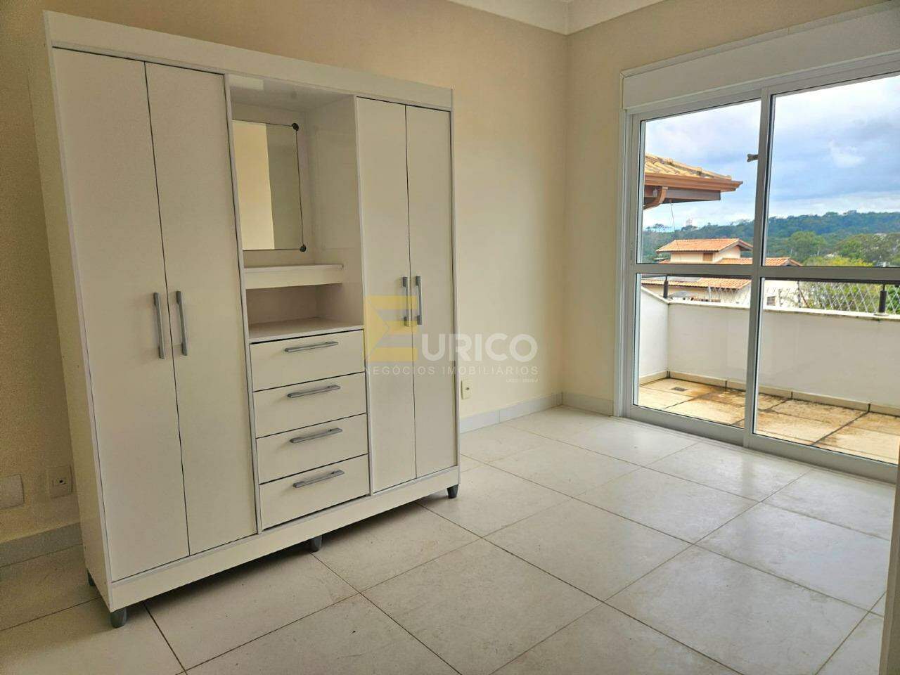 Casa em condomínio para aluguel no Condomínio Vivenda das Quaresmeiras em Valinhos/SP: