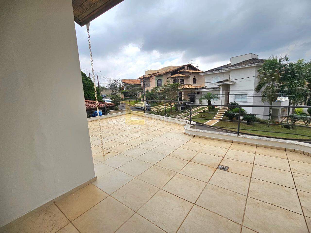 Casa em condomínio para aluguel no Condomínio Vivenda das Quaresmeiras em Valinhos/SP: