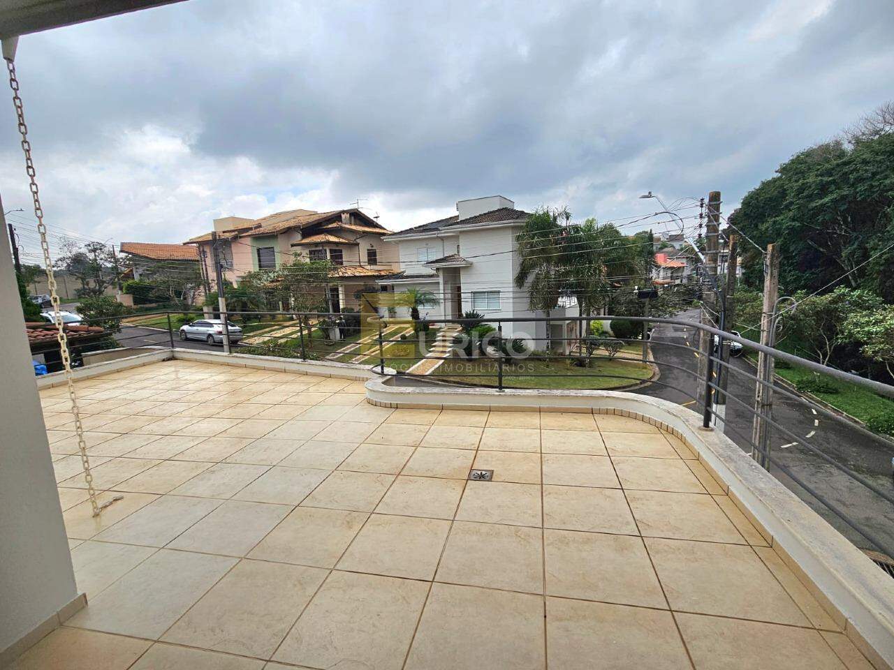 Casa em condomínio para aluguel no Condomínio Vivenda das Quaresmeiras em Valinhos/SP: