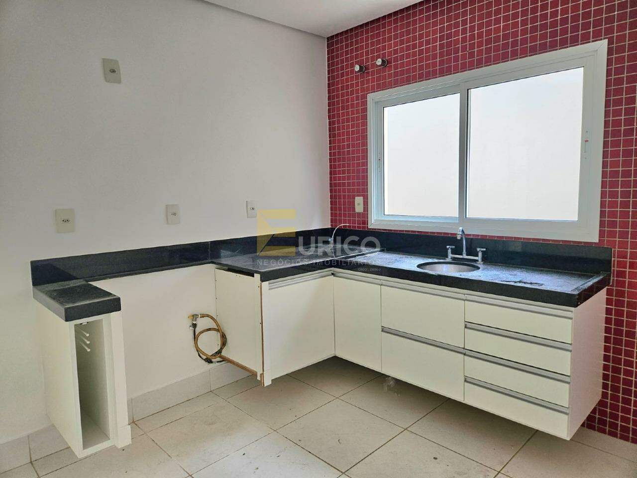 Casa em condomínio para aluguel no Condomínio Vivenda das Quaresmeiras em Valinhos/SP: