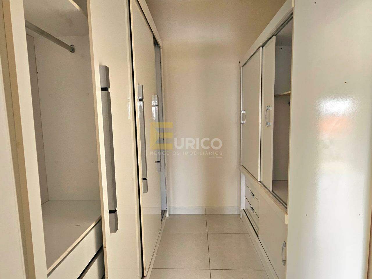 Casa em condomínio para aluguel no Condomínio Vivenda das Quaresmeiras em Valinhos/SP: