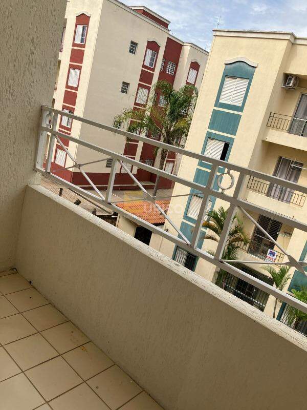 Apartamento à venda no Condomínio Edificio Seringueira em Valinhos/SP: 