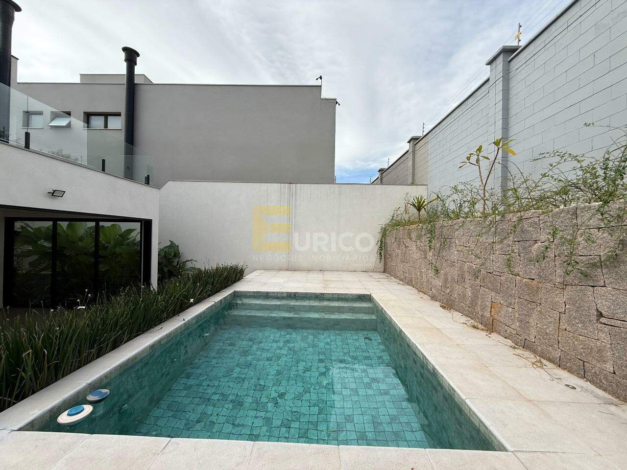 Casa em condomínio à venda no Condomínio Alphaville Dom Pedro 2 em Campinas/SP: