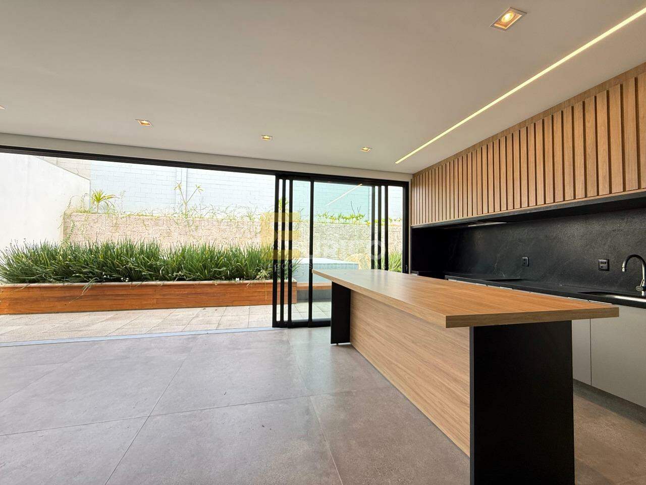 Casa em condomínio à venda no Condomínio Alphaville Dom Pedro 2 em Campinas/SP: