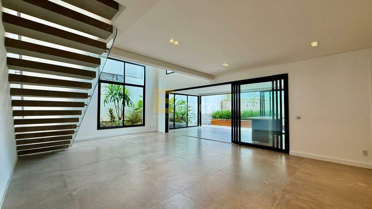 Casa em condomínio à venda no Condomínio Alphaville Dom Pedro 2 em Campinas/SP: