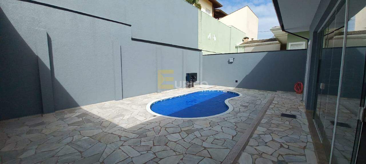 Casa em condomínio à venda no Condomínio Vivenda das Cerejeiras em Valinhos/SP: 