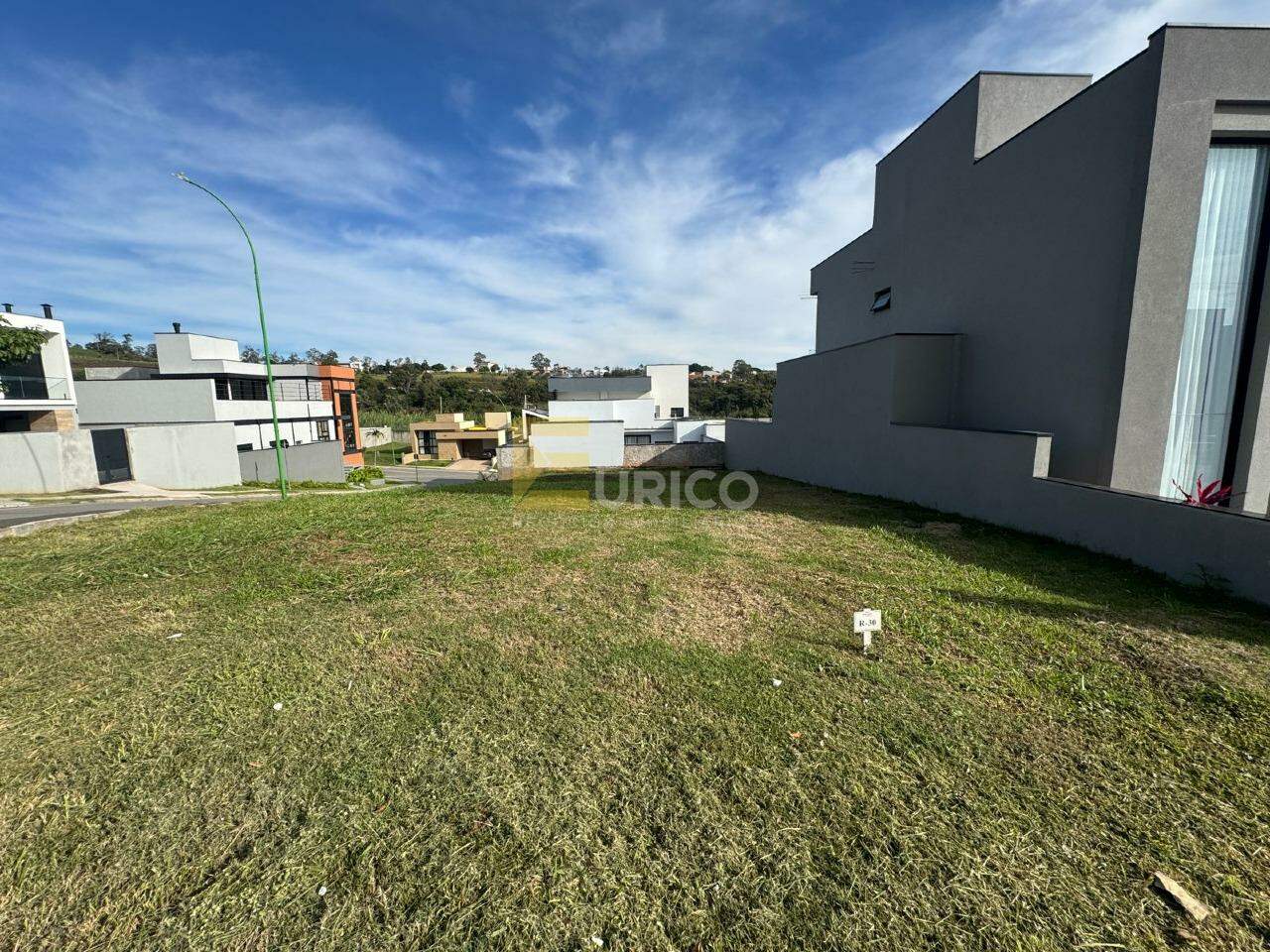 Terreno em Condomínio à venda no Condomínio Residencial Mont’Alcino em Valinhos/SP: 