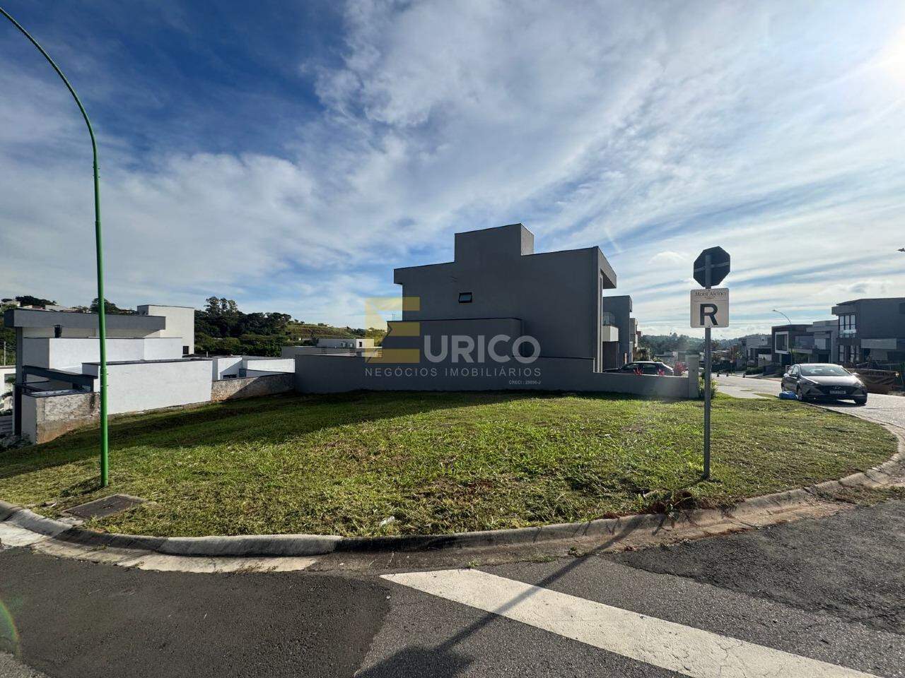 Terreno em Condomínio à venda no Condomínio Residencial Mont’Alcino em Valinhos/SP: 