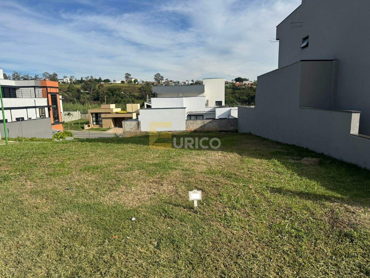 Terreno em Condomínio à venda no Condomínio Residencial Mont’Alcino em Valinhos/SP: 