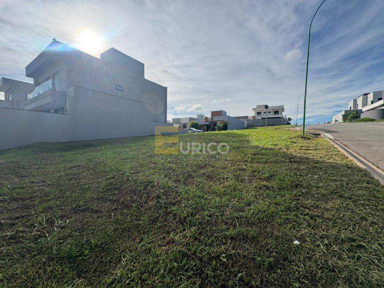 Terreno em Condomínio à venda no Condomínio Residencial Mont’Alcino em Valinhos/SP: 
