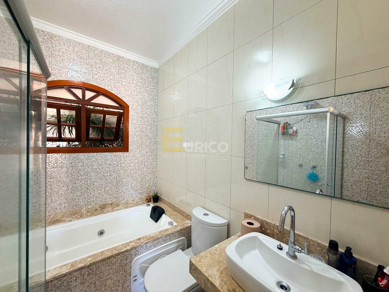 Casa à venda no Jardim Melle em Vinhedo/SP: 
