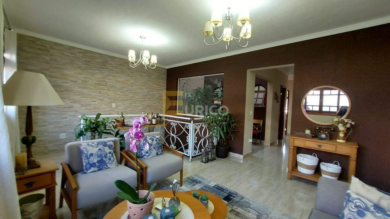 Casa à venda no Jardim Melle em Vinhedo/SP: 