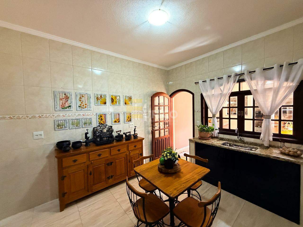 Casa à venda no Jardim Melle em Vinhedo/SP: 