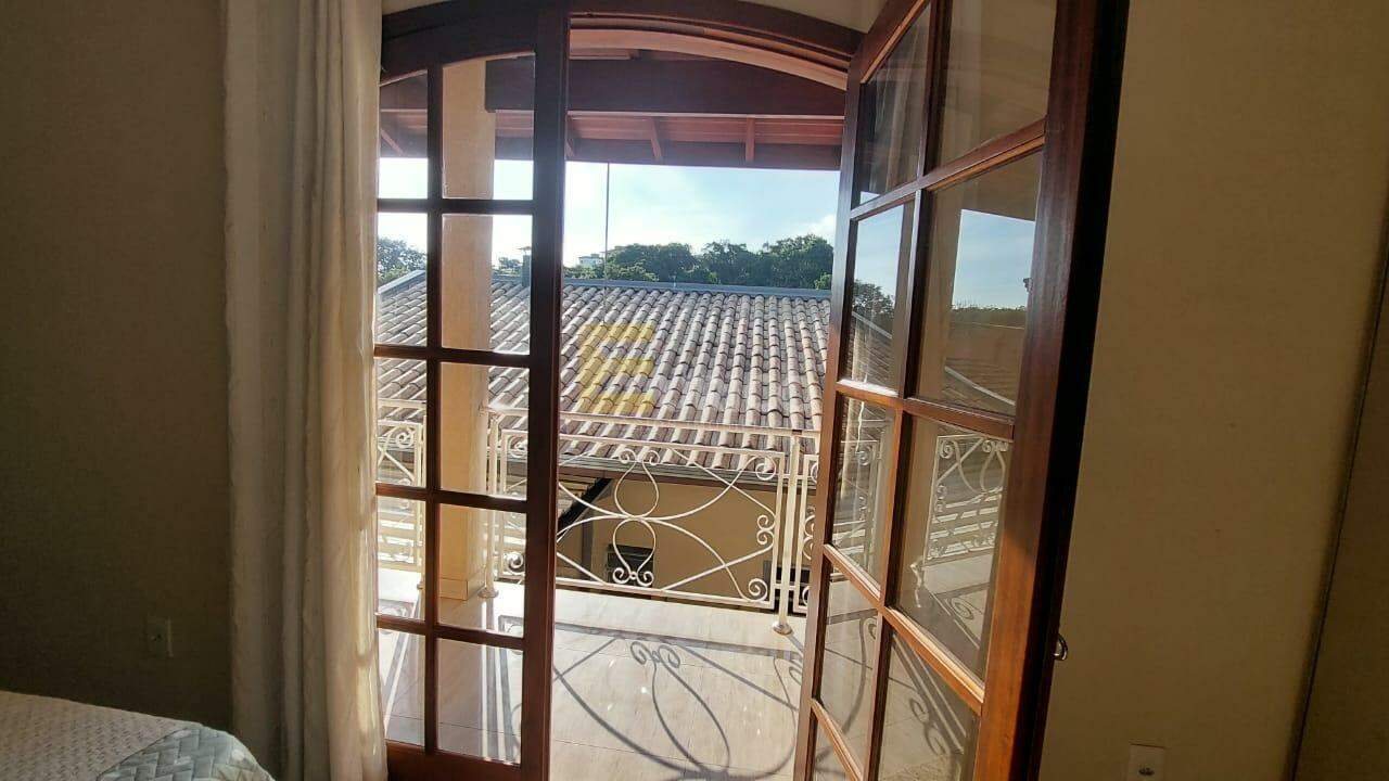Casa à venda no Jardim Melle em Vinhedo/SP: 