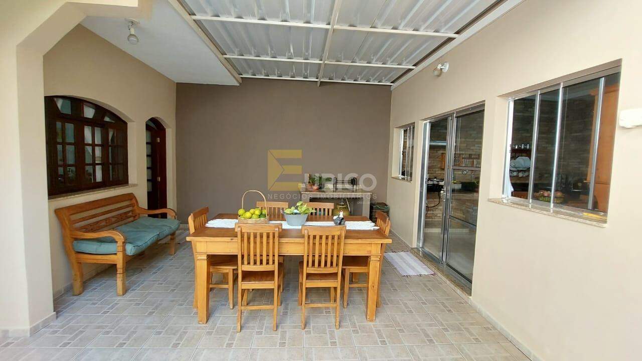 Casa à venda no Jardim Melle em Vinhedo/SP: 