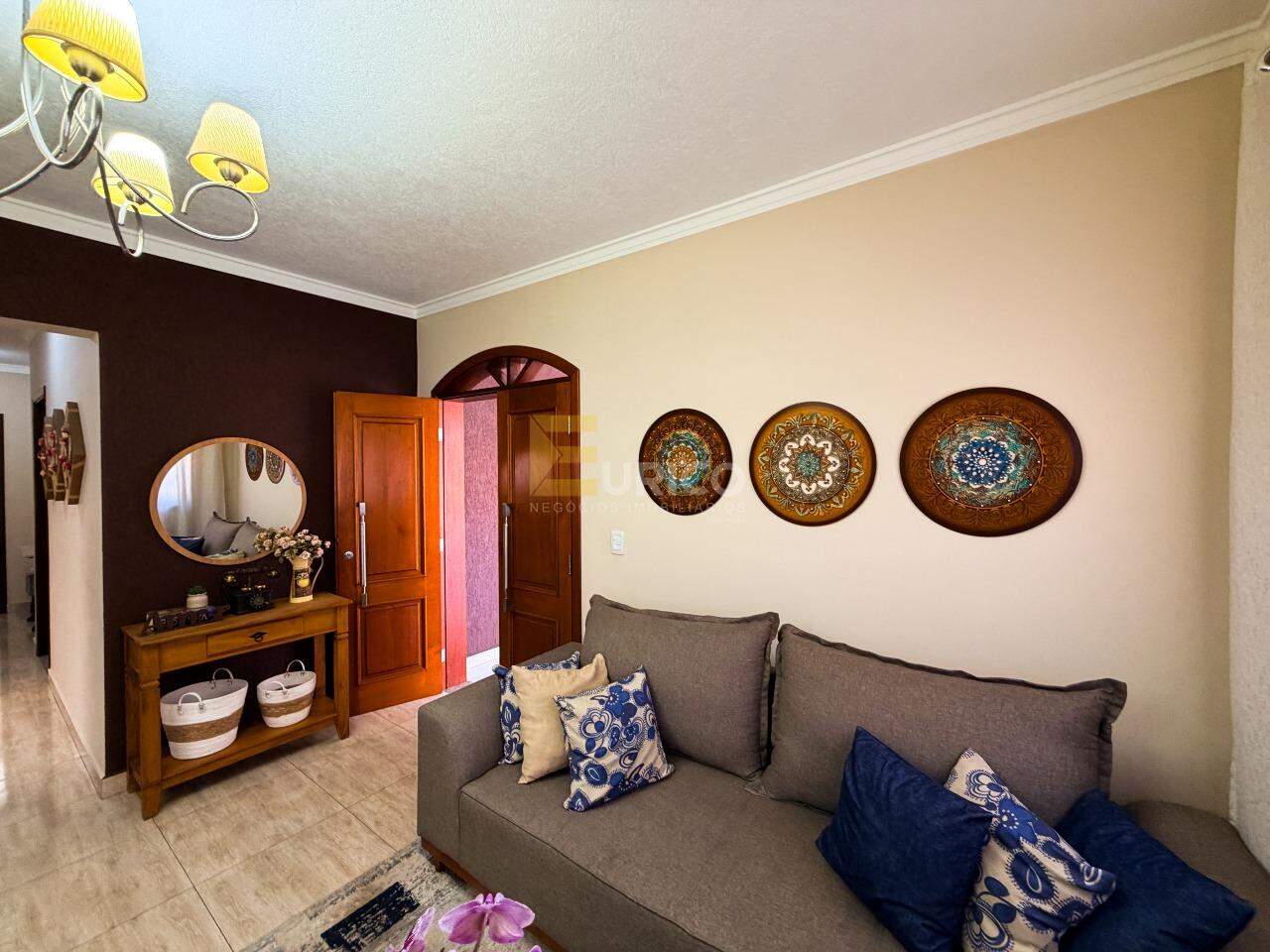 Casa à venda no Jardim Melle em Vinhedo/SP: 