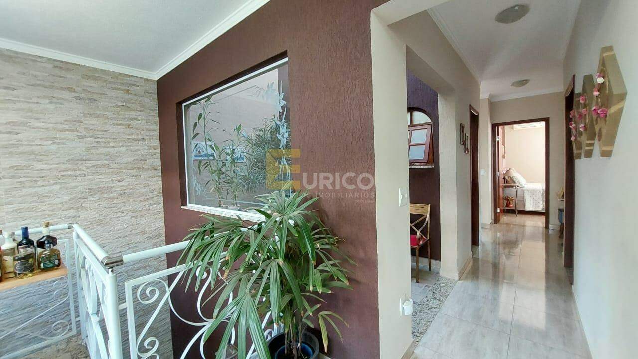 Casa à venda no Jardim Melle em Vinhedo/SP: 