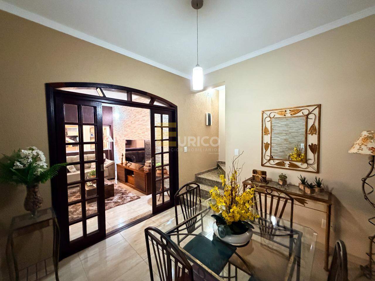 Casa à venda no Jardim Melle em Vinhedo/SP: 