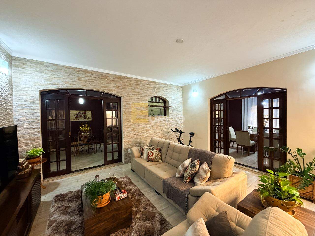 Casa à venda no Jardim Melle em Vinhedo/SP: 