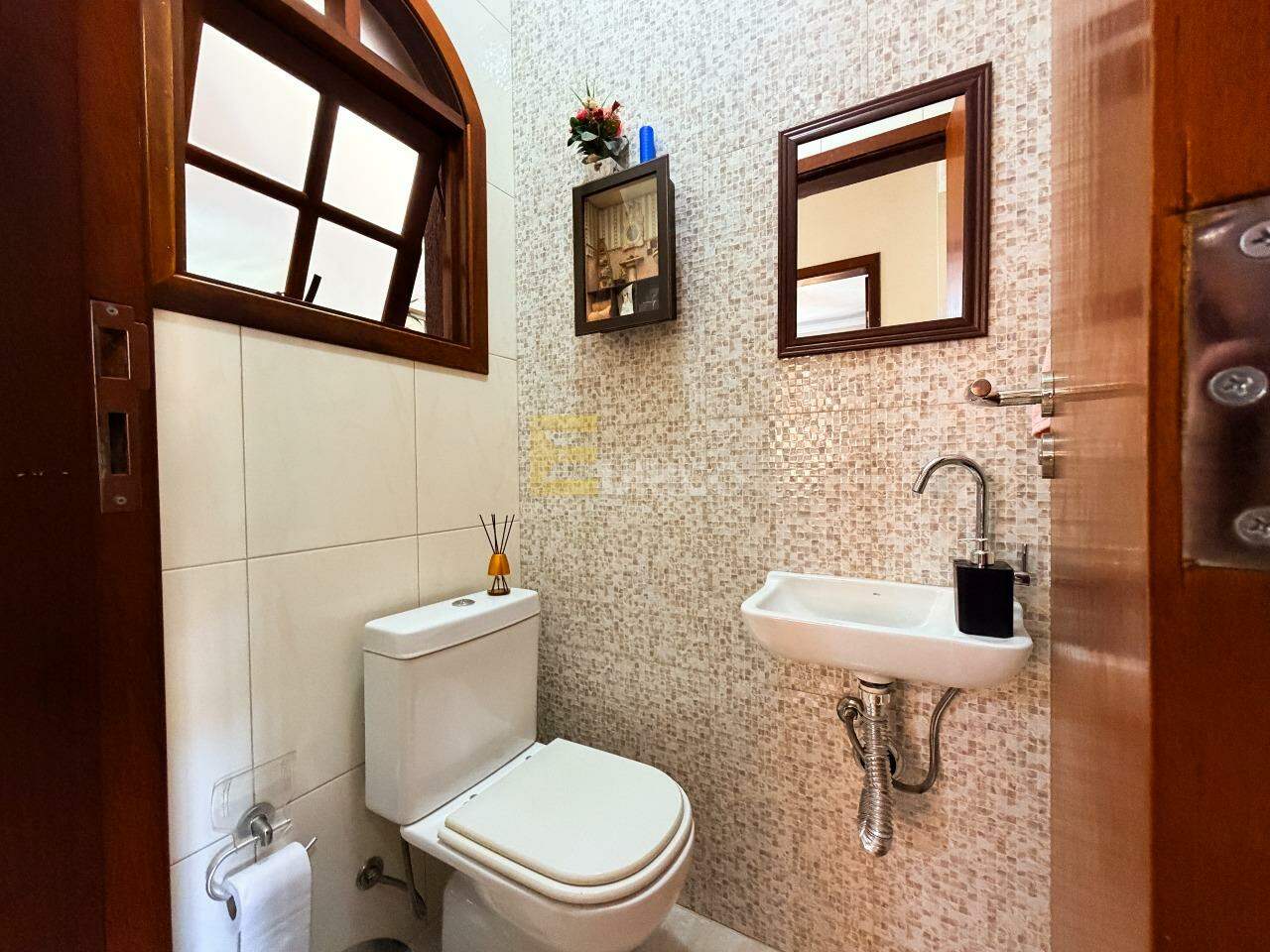 Casa à venda no Jardim Melle em Vinhedo/SP: 