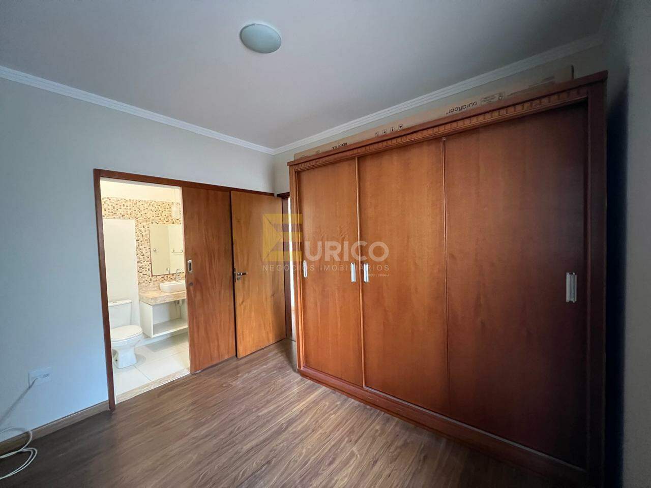 Casa em condomínio para aluguel no Condomínio Flor da Serra em Valinhos/SP: