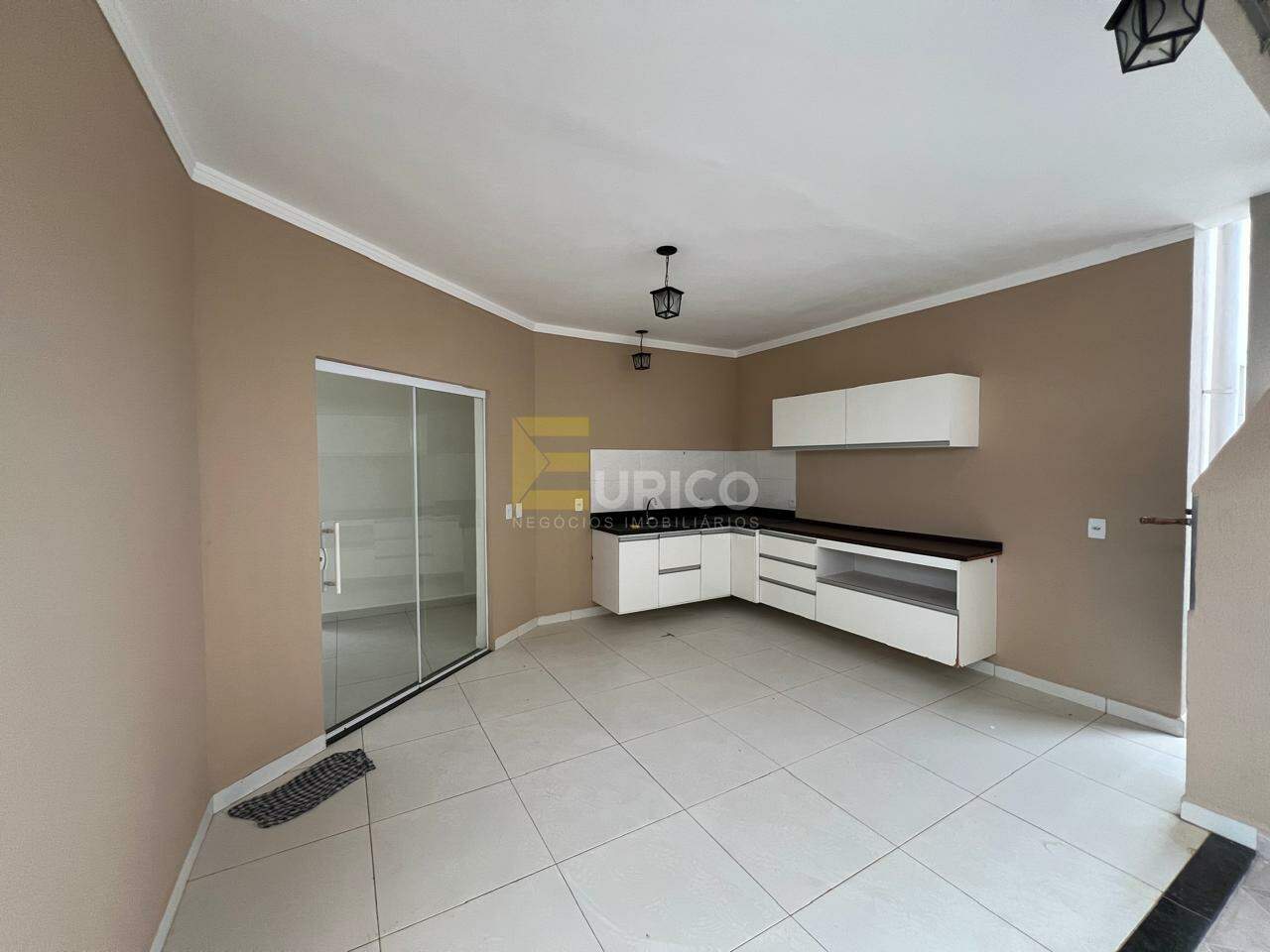 Casa em condomínio para aluguel no Condomínio Flor da Serra em Valinhos/SP: