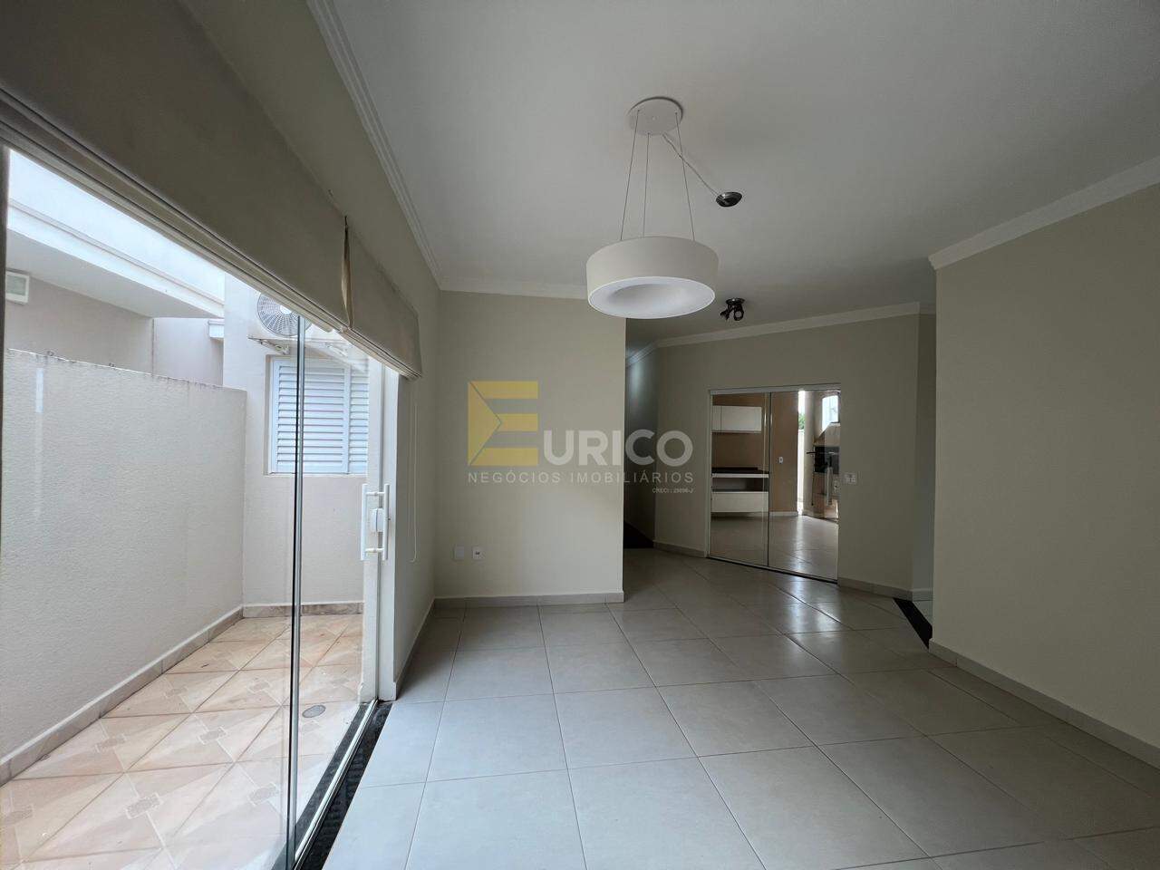 Casa em condomínio para aluguel no Condomínio Flor da Serra em Valinhos/SP: