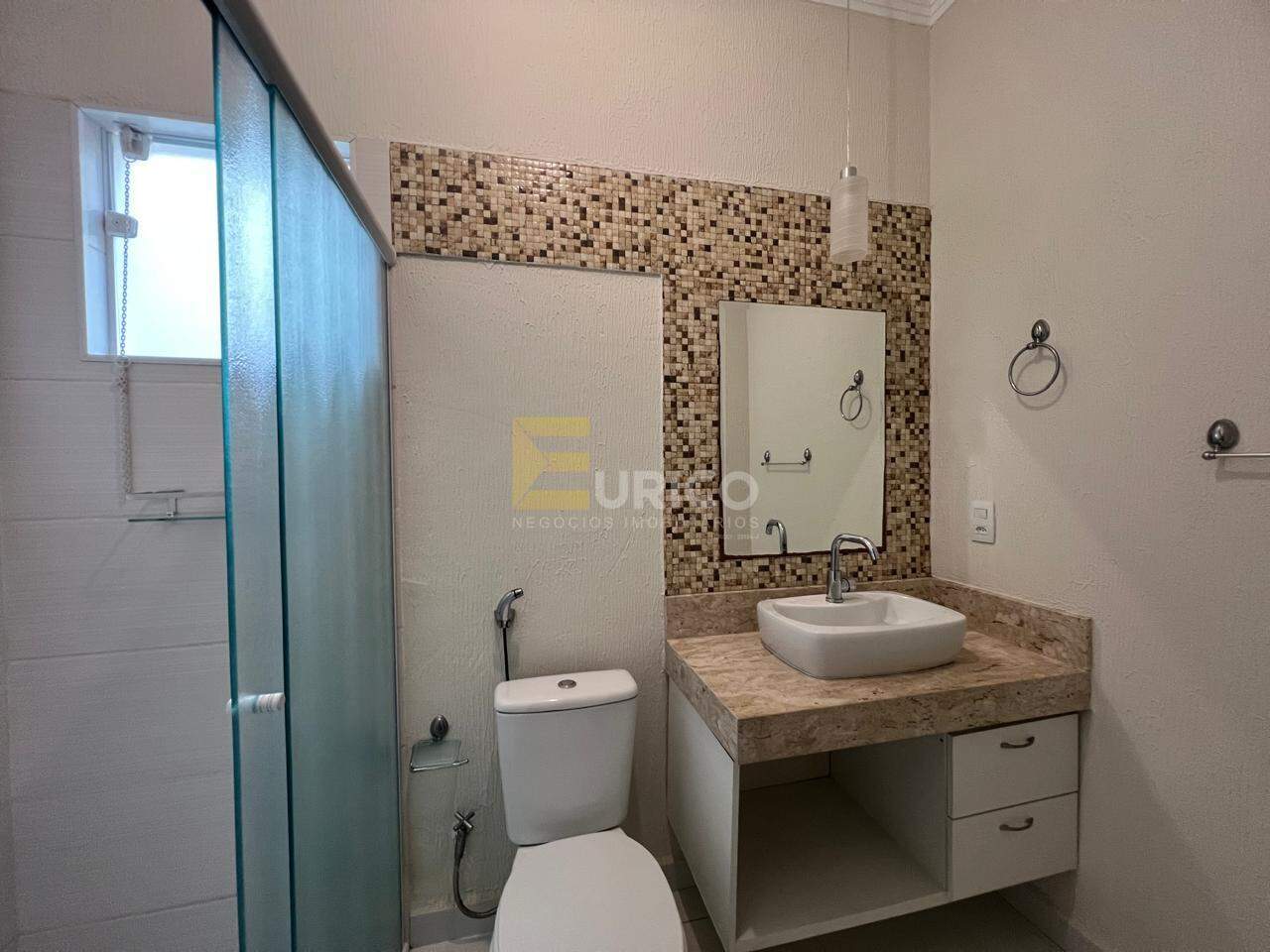 Casa em condomínio para aluguel no Condomínio Flor da Serra em Valinhos/SP:
