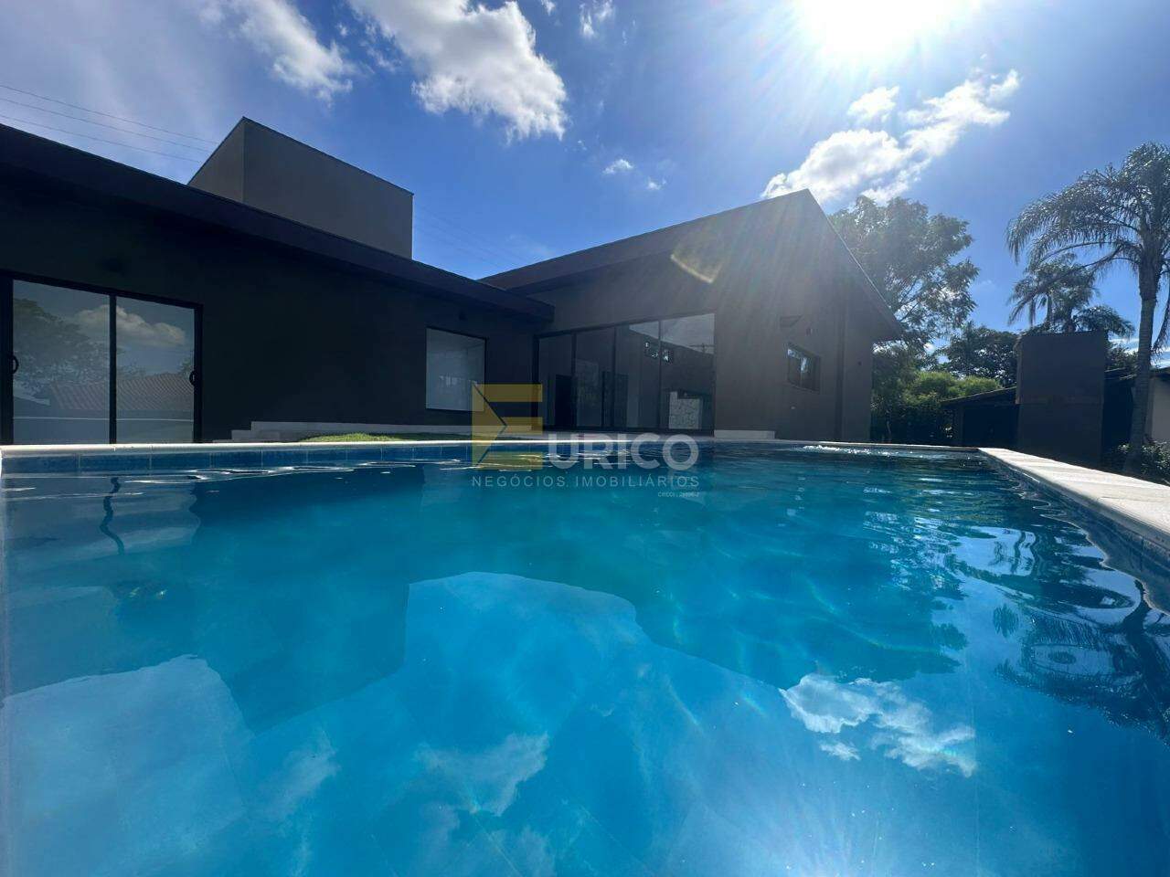 Casa em condomínio à venda no Condomínio Clube de Campo Valinhos em Valinhos/SP: 