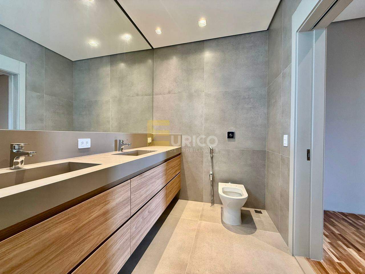 Casa em condomínio à venda no Condomínio Alphaville Dom Pedro 2 em Campinas/SP:
