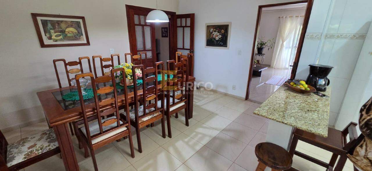 Casa em condomínio à venda no Morro das Pedras em Valinhos/SP: 