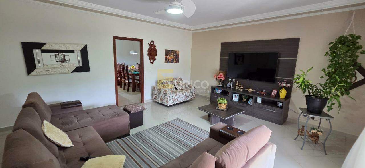 Casa em condomínio à venda no Morro das Pedras em Valinhos/SP: 
