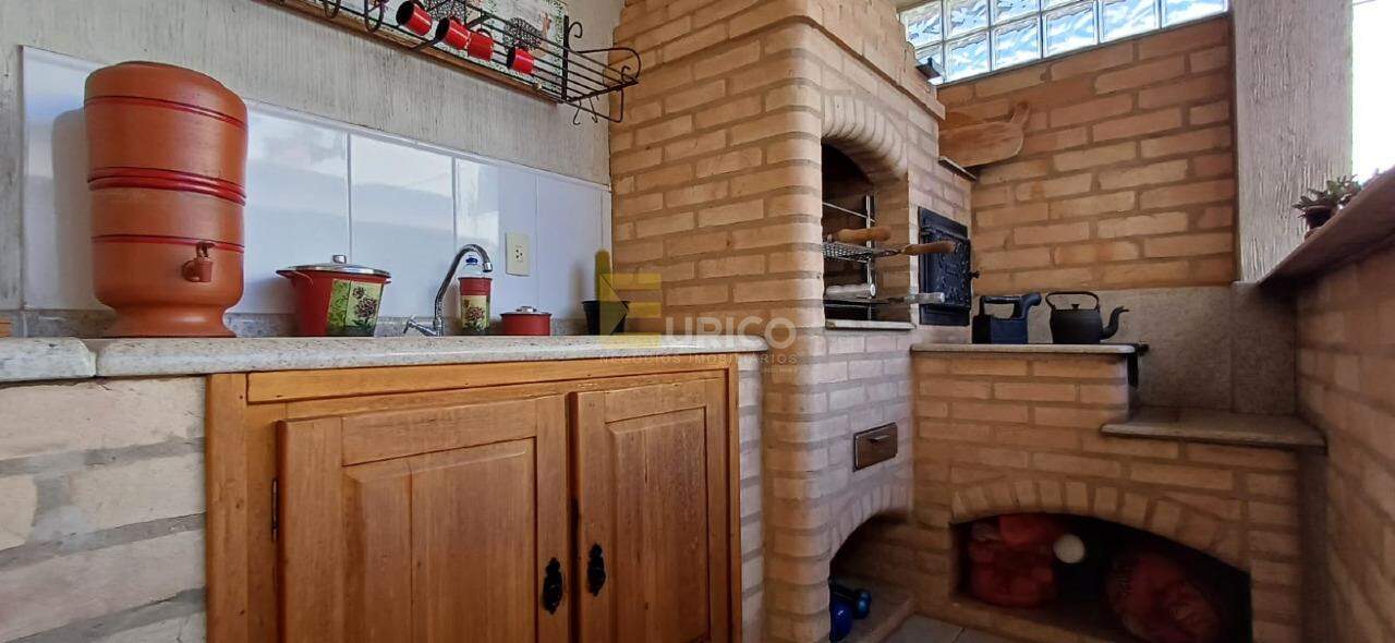 Casa em condomínio à venda no Condomínio Morada das Nascentes em Valinhos/SP: