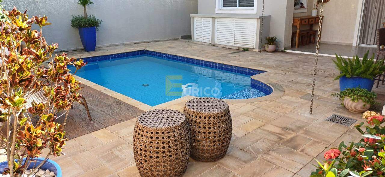 Casa em condomínio à venda no Condomínio Morada das Nascentes em Valinhos/SP: