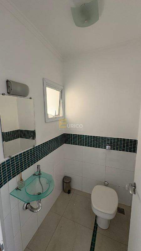 Casa em condomínio para aluguel no Condomínio Recanto dos Paturis em Vinhedo/SP: lavabo