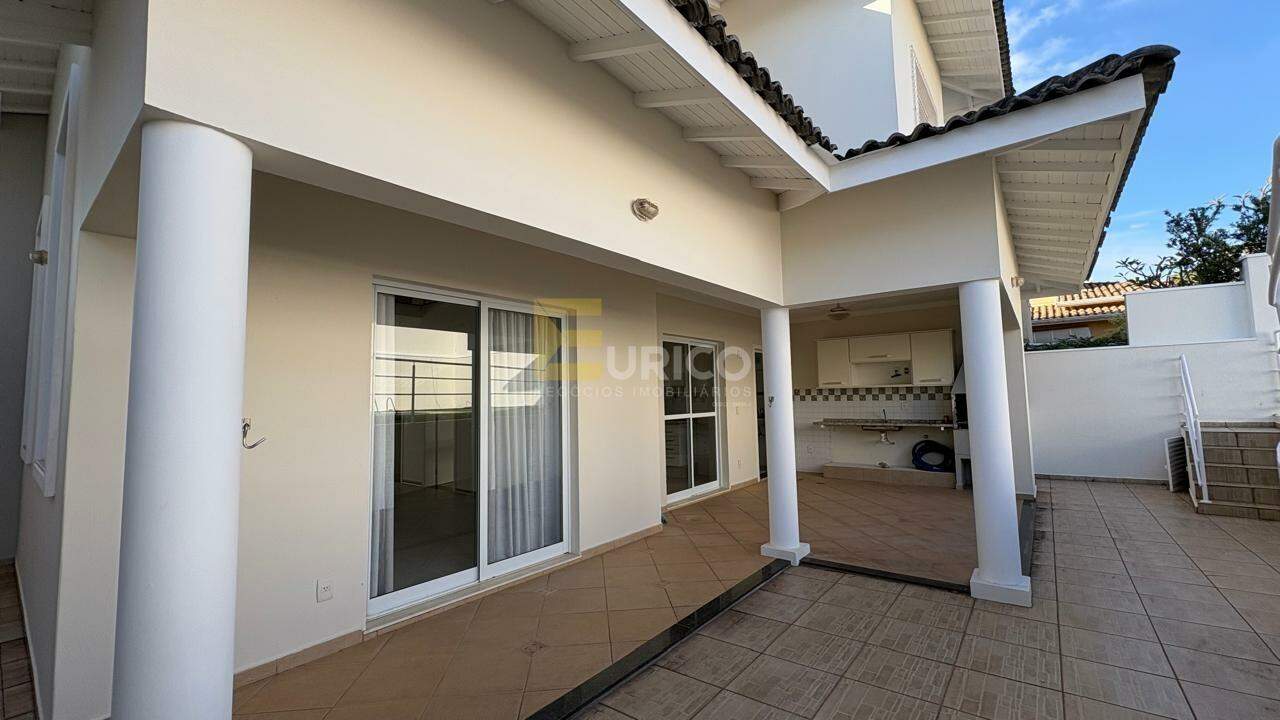 Casa em condomínio para aluguel no Condomínio Recanto dos Paturis em Vinhedo/SP: área churrasqueira