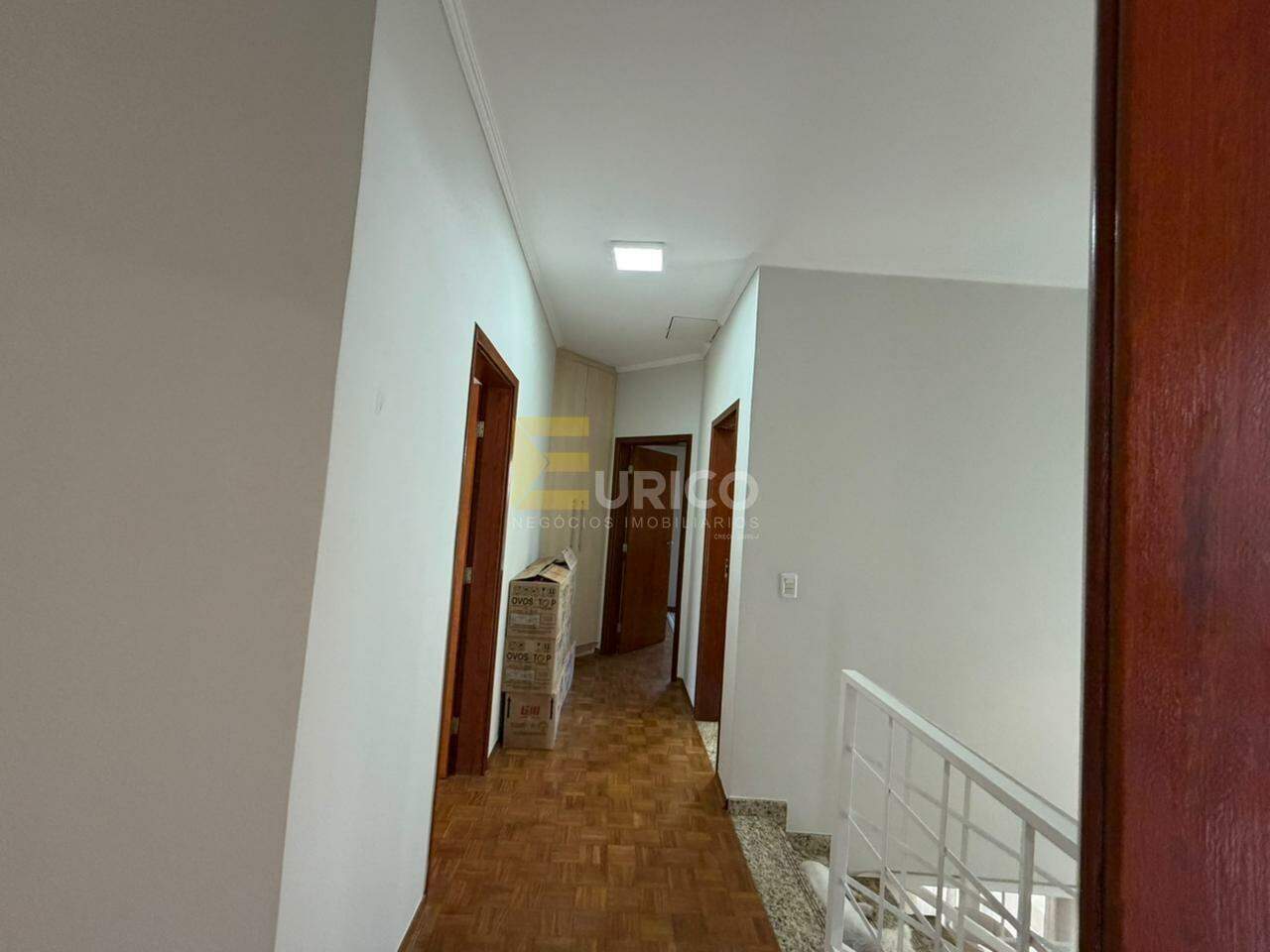 Casa em condomínio à venda no Condomínio Vivenda das Quaresmeiras em Valinhos/SP: