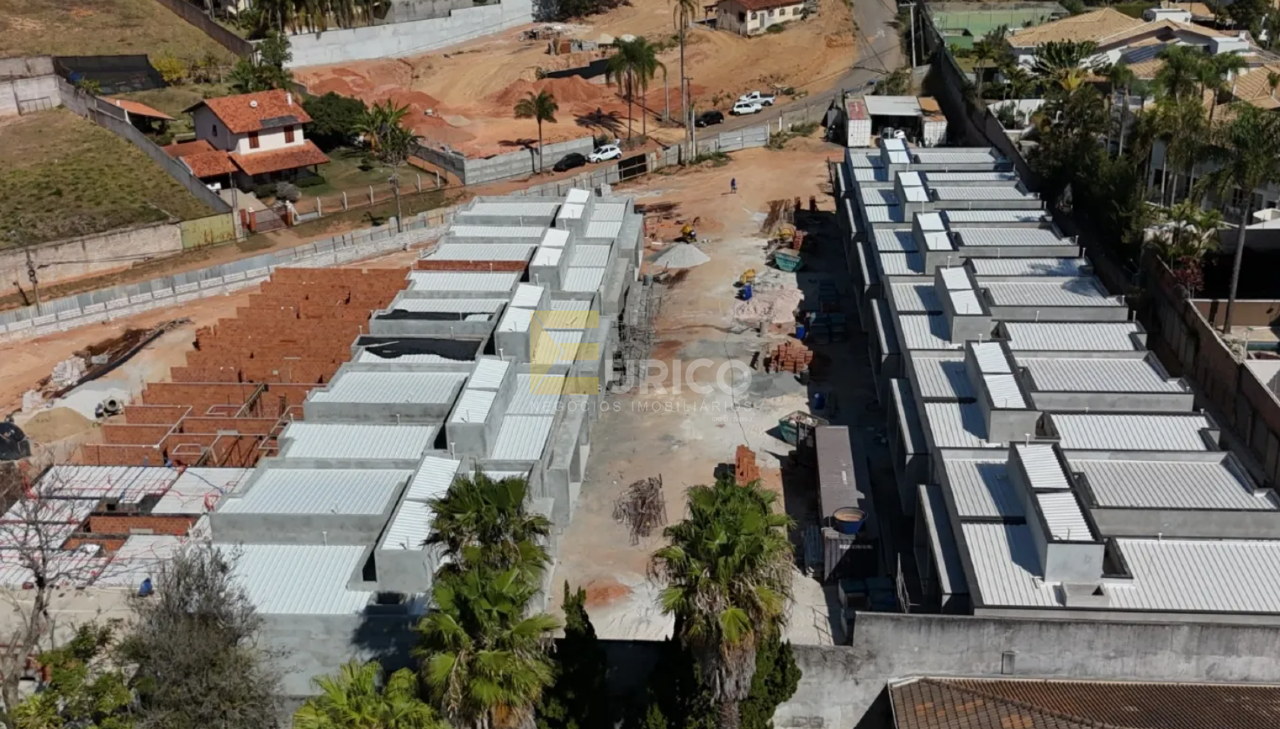 Casa em condomínio à venda no Condomínio Vila Solara em Valinhos/SP: 