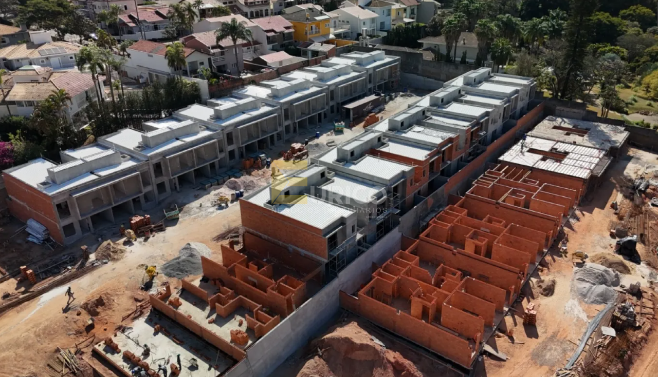 Casa em condomínio à venda no Condomínio Vila Solara em Valinhos/SP: 