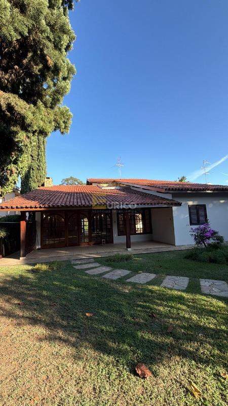 Casa em condomínio para aluguel no Condomínio Village Visconde de Itamaracá em Valinhos/SP: