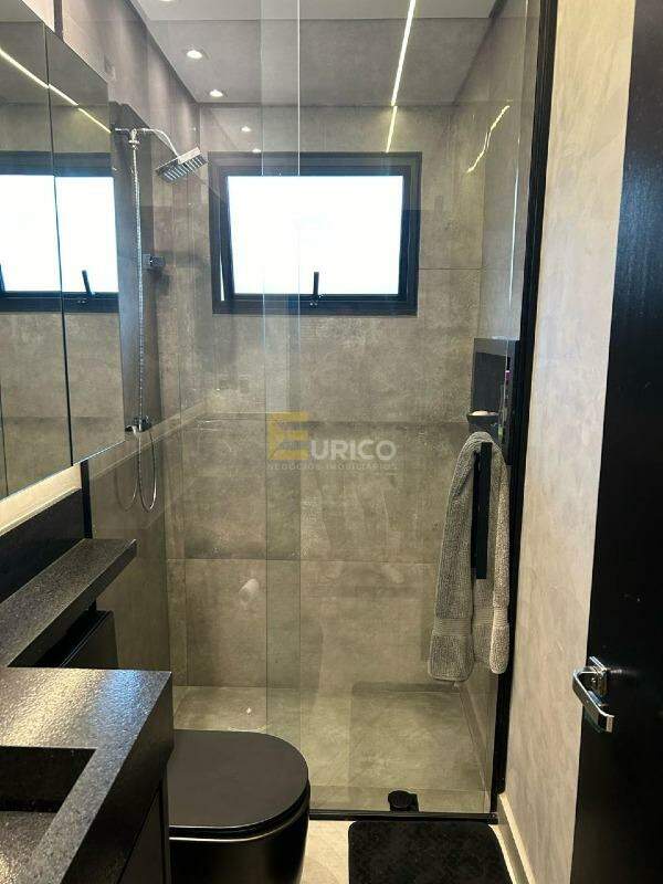 Casa em condomínio à venda no Condomínio Vivenda das Quaresmeiras em Valinhos/SP: 