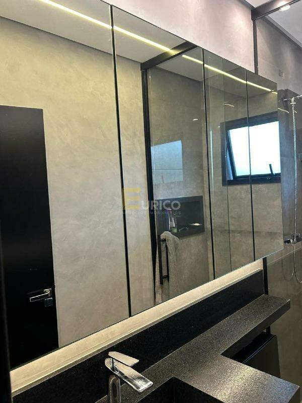 Casa em condomínio à venda no Condomínio Vivenda das Quaresmeiras em Valinhos/SP: 