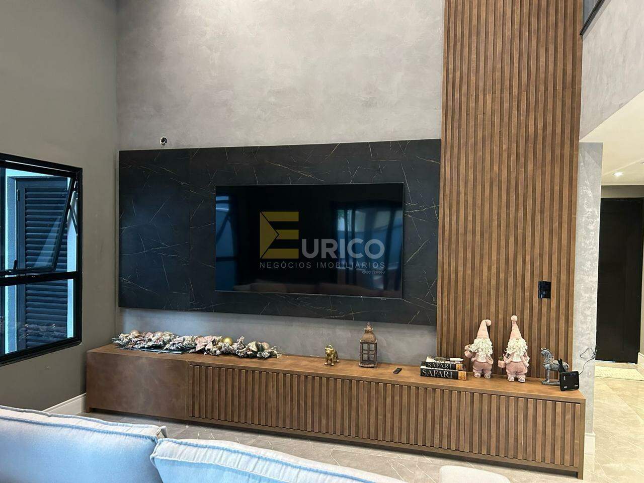 Casa em condomínio à venda no Condomínio Vivenda das Quaresmeiras em Valinhos/SP: 