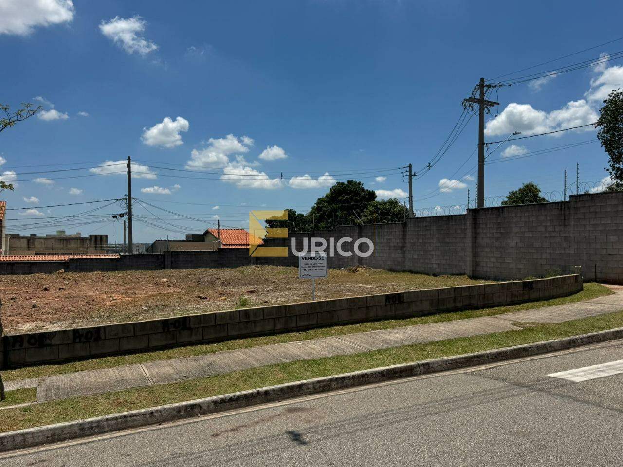 Terreno à venda no Jardim Vila São Domingos em Sorocaba/SP: