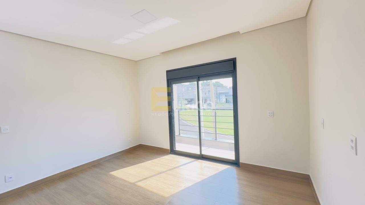 Casa em condomínio à venda no Condomínio Residencial Villa do Sol em Valinhos/SP: